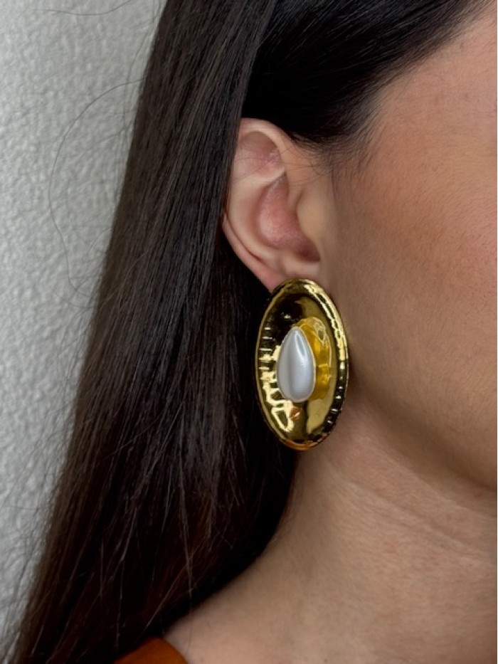 Ατσάλινα σκουλαρίκια με πέρλα