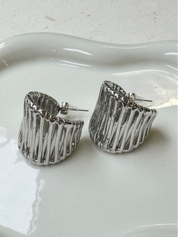 Ατσάλινα σκουλαρίκια Ατσάλινα σκουλαρίκια