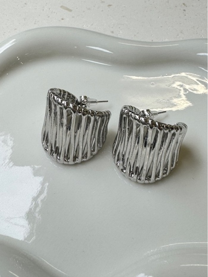 Ατσάλινα σκουλαρίκια Ατσάλινα σκουλαρίκια