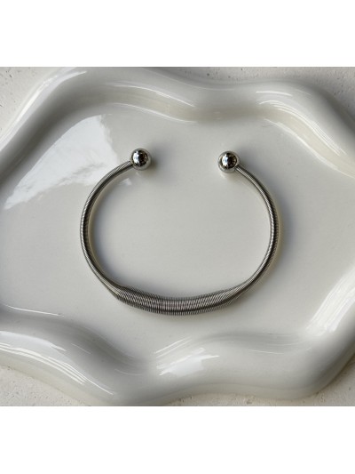 Ατσάλινο βραχιόλι Ατσάλινο βραχιόλι