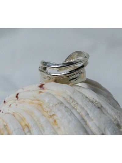 NA187 Three Seed Ring NA187 Three Seed Ring