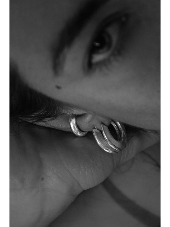 NA048 FLAT HOOP EARRINGS NA048 FLAT HOOP EARRINGS