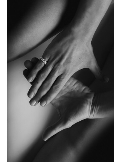 NA062 CURVED OVAL PINKY