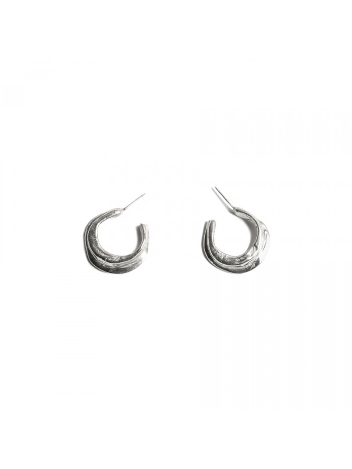 NA031 CURVED HOOP EARRINGS NA031 CURVED HOOP EARRINGS