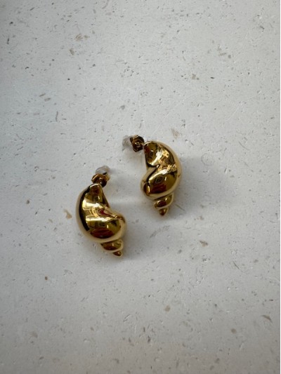 GOLDEN SHELLS GOLDEN SHELLS