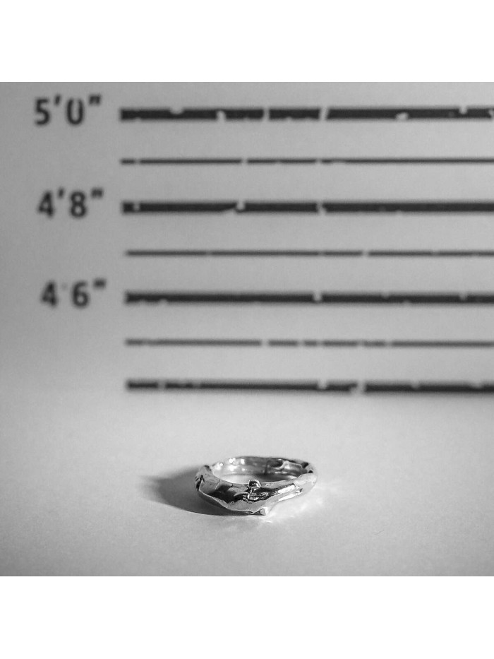 NA144 THIN CORAL RING NA144 THIN CORAL RING