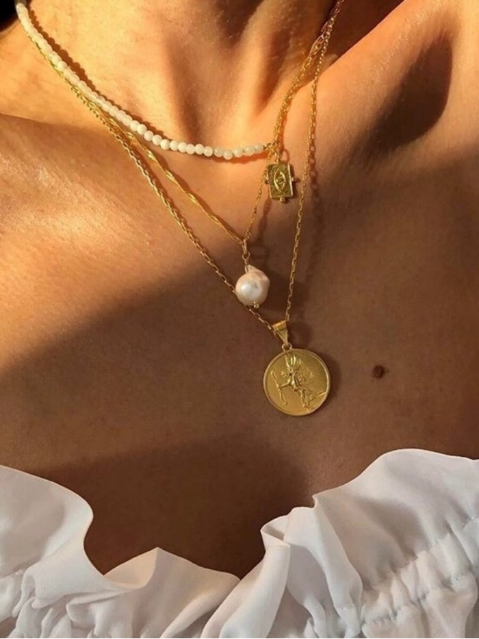 Baroque Fortune Necklace Singapore chain Baroque Fortune Necklace Singapore chain