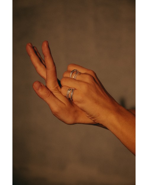 NA116 THREE LINES RAW RING