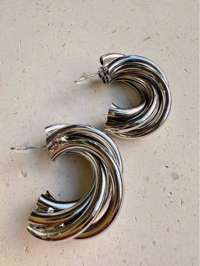Ατσάλινα σκουλαρίκια 