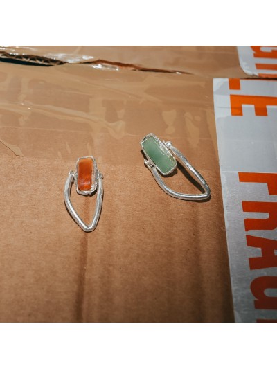 NA129 HANGING STONE EARRINGS NA129 HANGING STONE EARRINGS